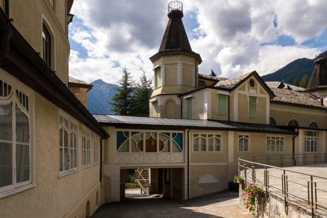 Das ehemalige Jugendstilsanatorium von Pineta di Sortenna