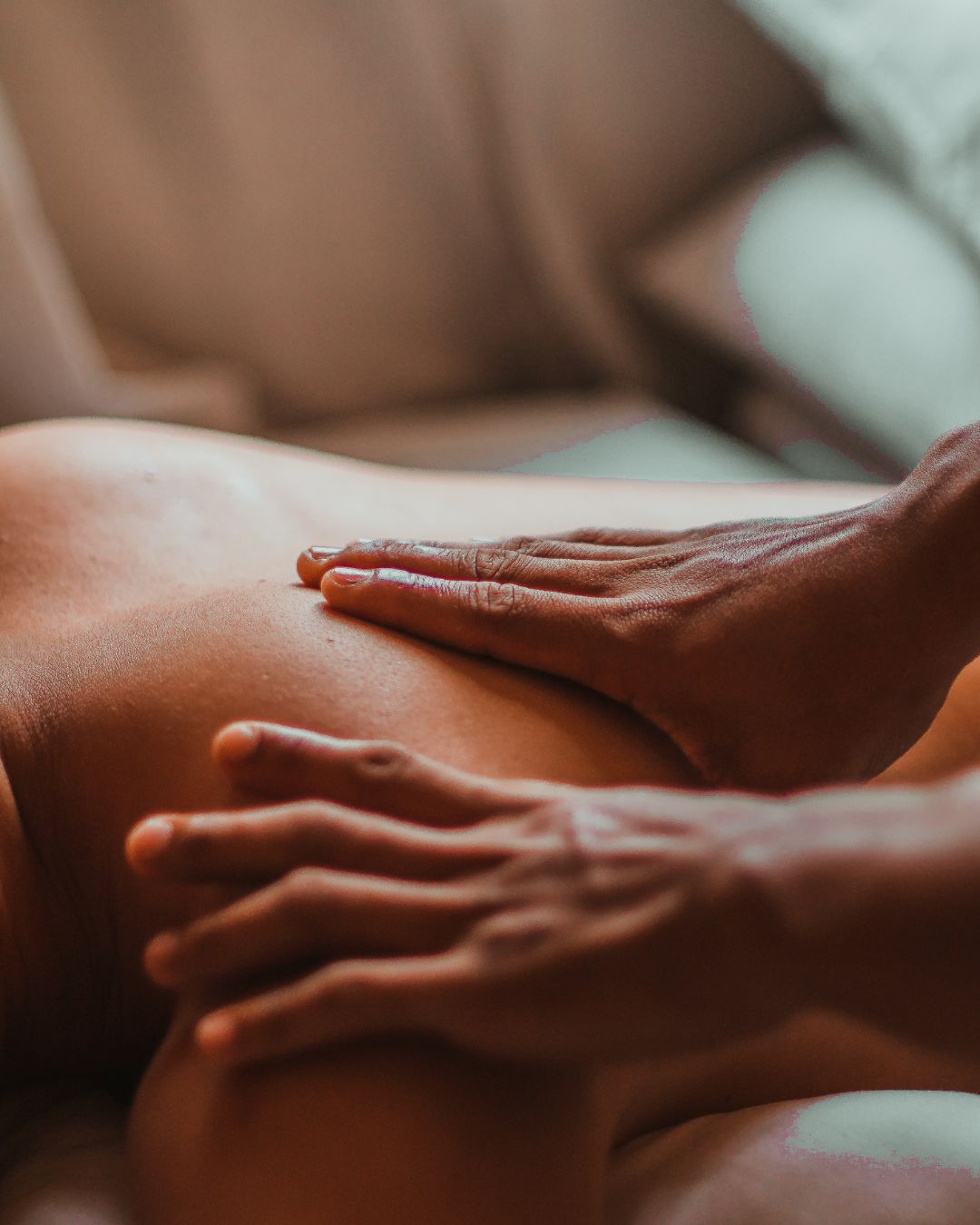 Relaxing/activating partial massage