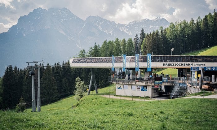 Seilbahnführung Kreuzjochbahn Schlick 2000