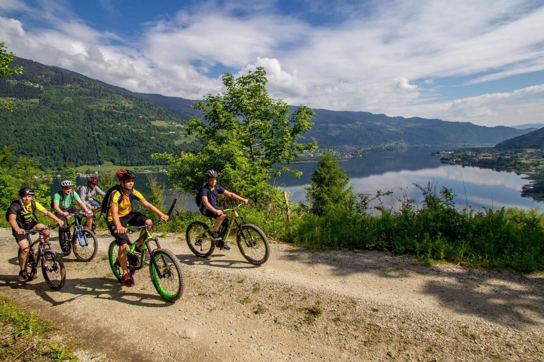 MTB Singletrail in die Vergangenheit