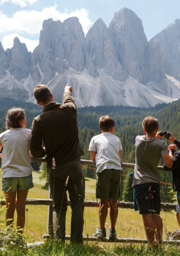 Ranger delle Dolomiti nel parco naturale