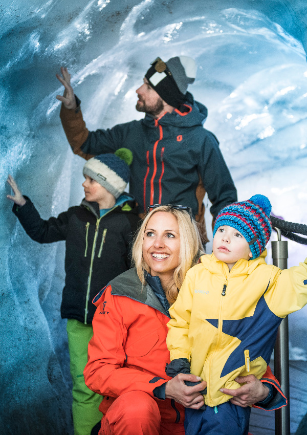Stubai Glacier - FASCINATION ICE image
