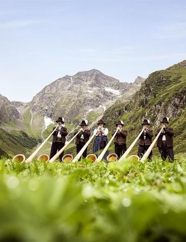 Harmony in the alpine sound