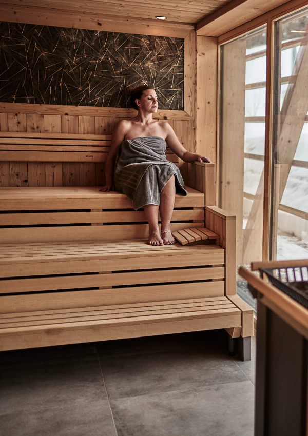 Sauna Rituale f6a6df82-0d14-46f2-9392-28d382815c30.jpeg