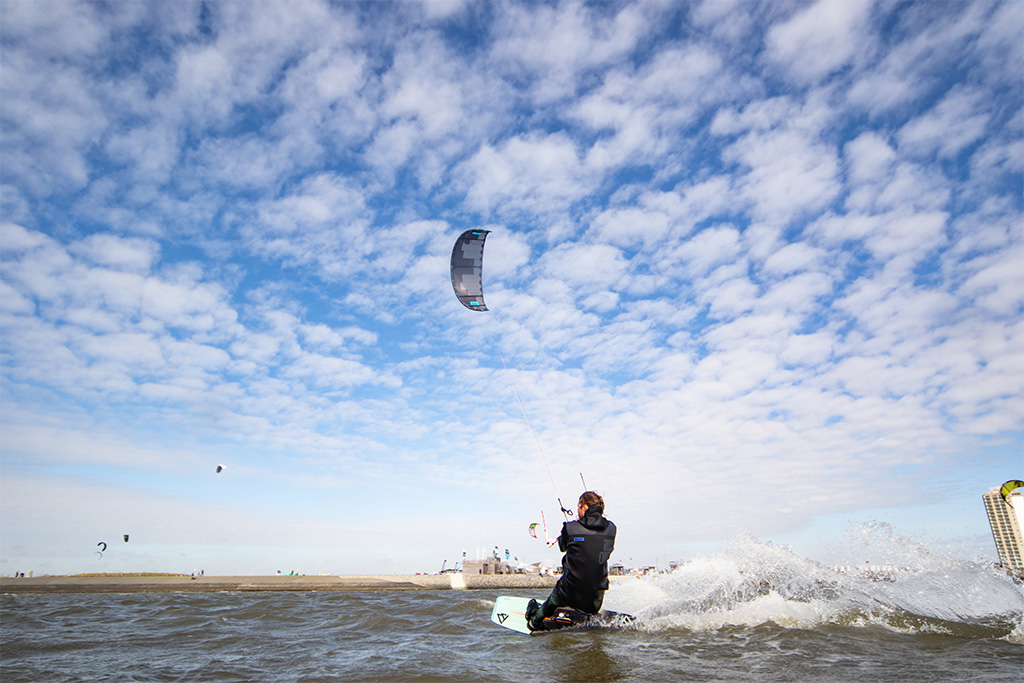 Kitesurfen & Windsurfen 