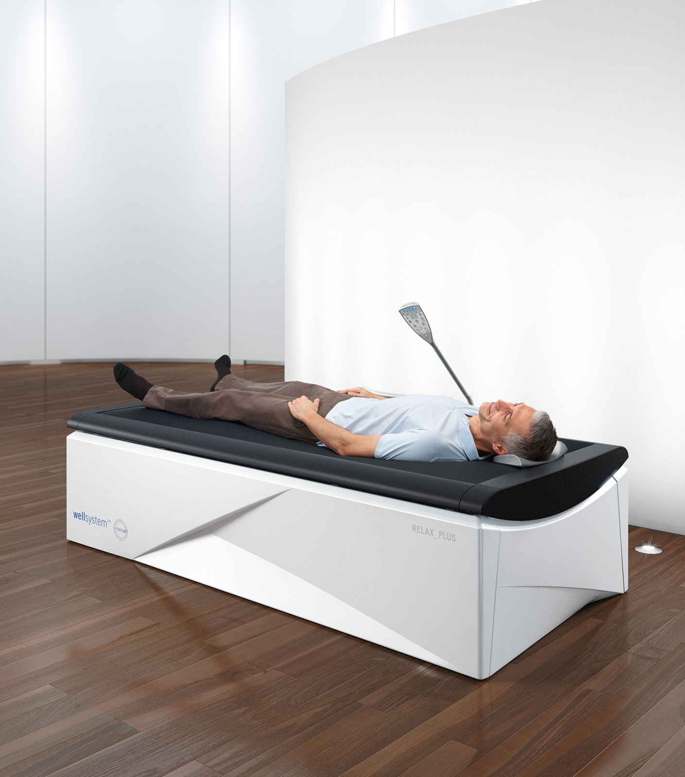 Deep relaxation with the overwater massage
