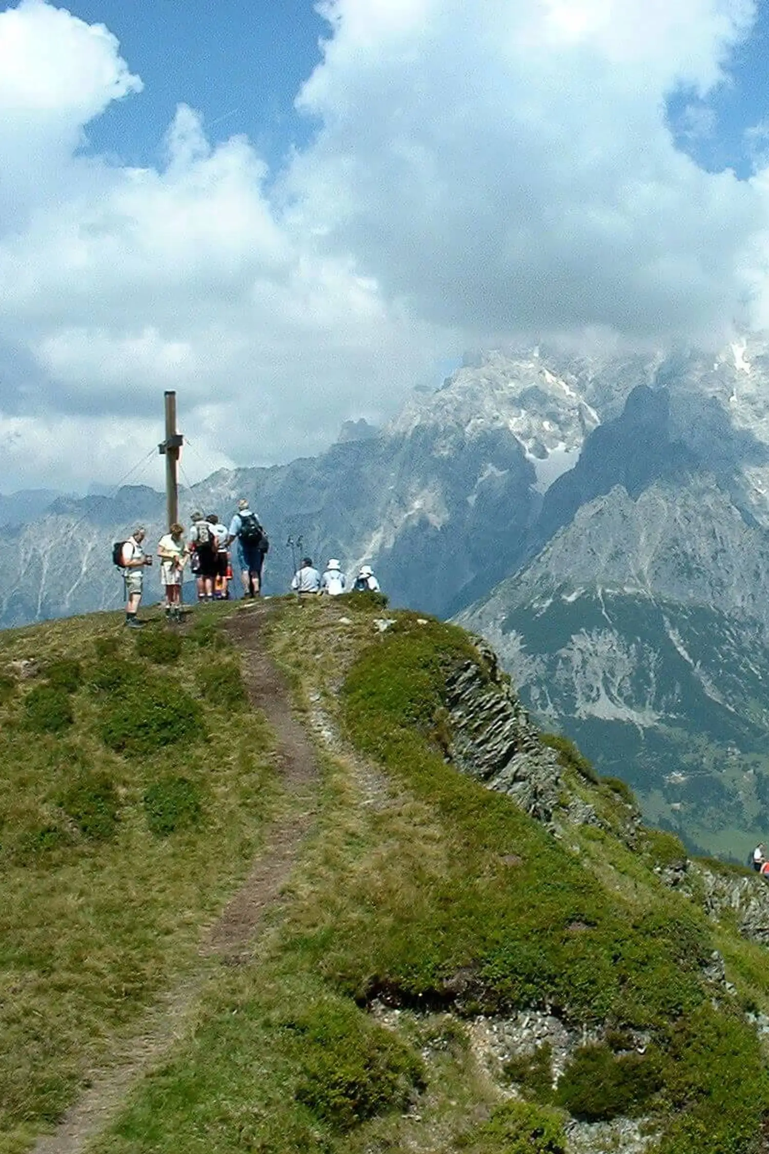 Medium hike - 5 crosses tour with gondola (bring your Hochkönigcard and Mobilitycard)