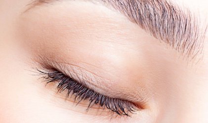 Brauen & Wimpern